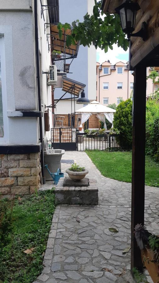 The House Apartments & Guest Rooms Ohrid Exterior photo